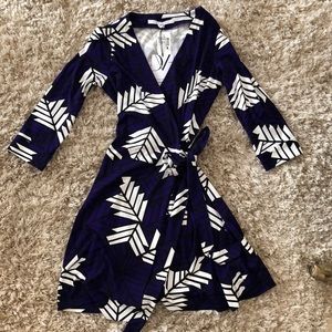 Diane von Furstenberg Wrap Dress in Arrow Feat